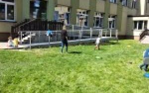 Wesołe chwile młodszej grupy przedszkolnej (2)